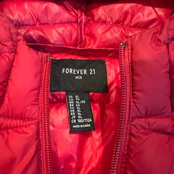 Forever 21 Mens red puffer Sz XL - Picture 2 of 3